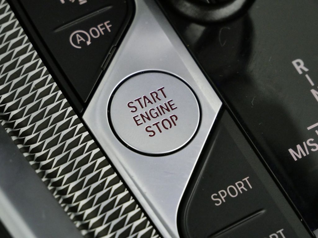 Thumbnail: 2025 BMW Z4 - 43