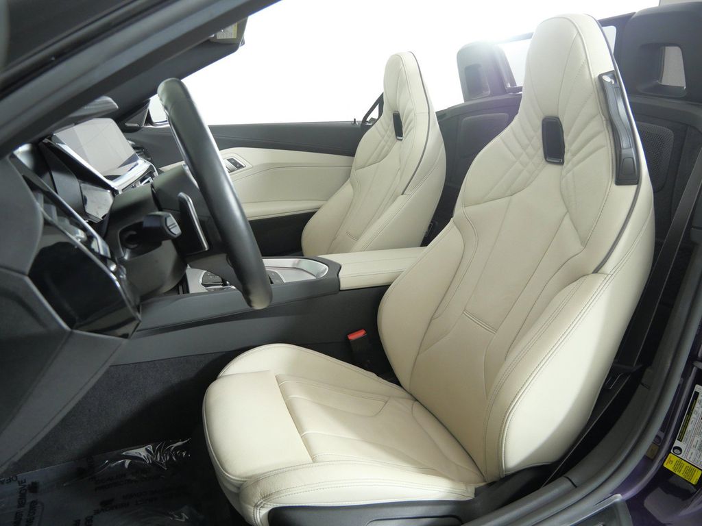 Thumbnail: 2023 BMW Z4 - 34