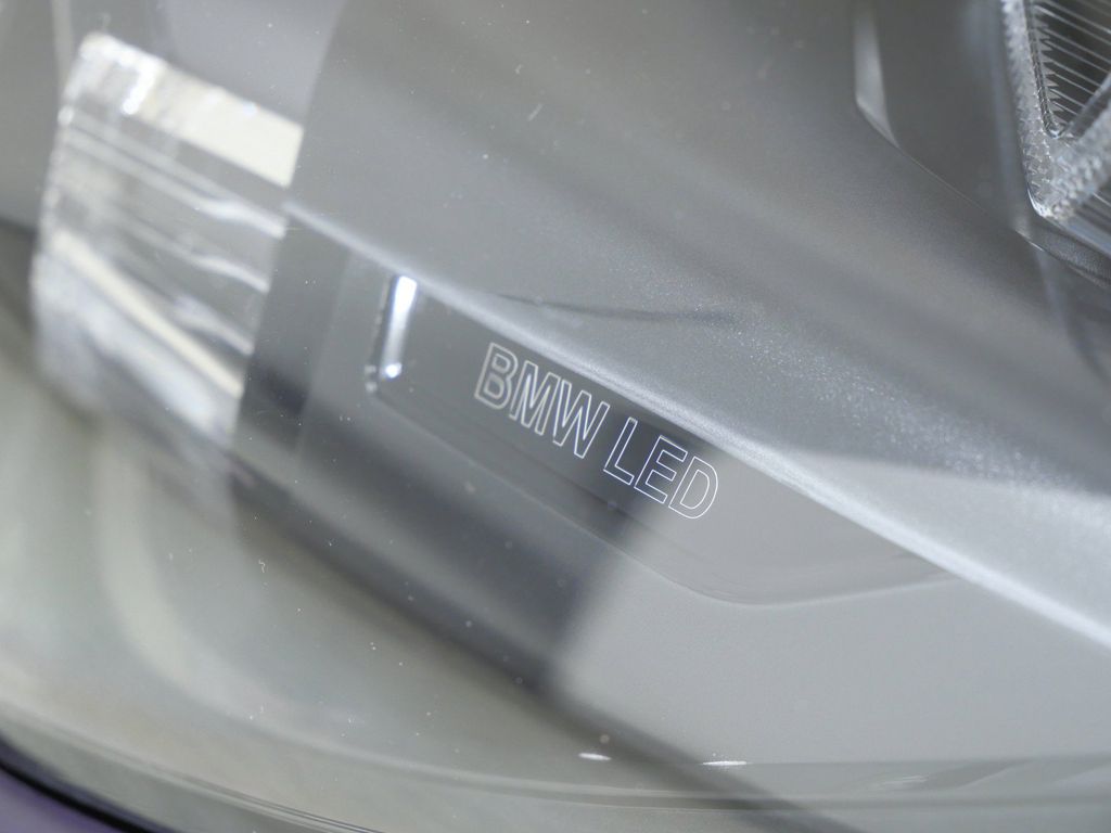 Thumbnail: 2023 BMW Z4 - 6