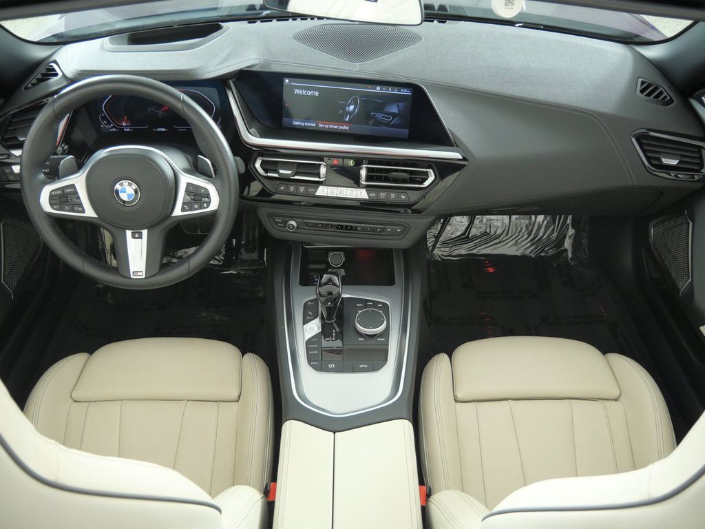 Thumbnail: 2023 BMW Z4 - 2