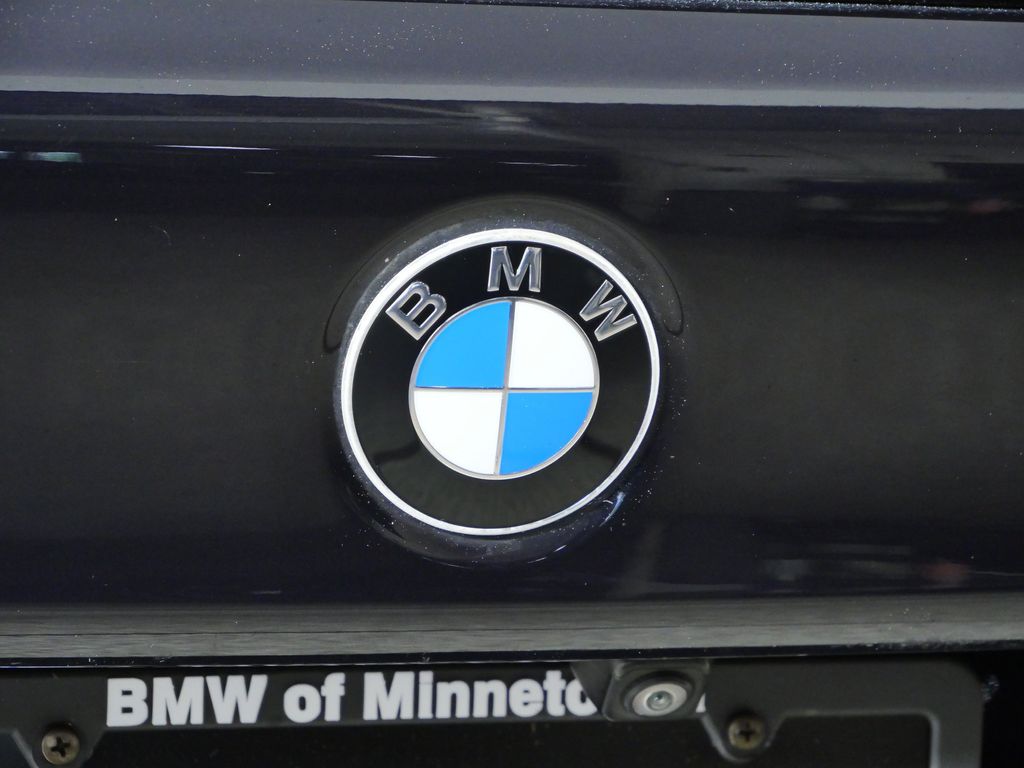 Thumbnail: 2018 BMW 5 Series - 24