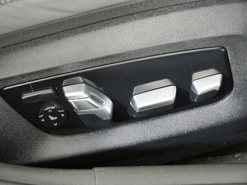 Thumbnail: 2019 BMW 5 Series - 29