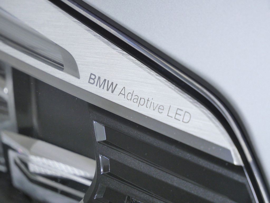 Thumbnail: 2017 BMW 5 Series - 19