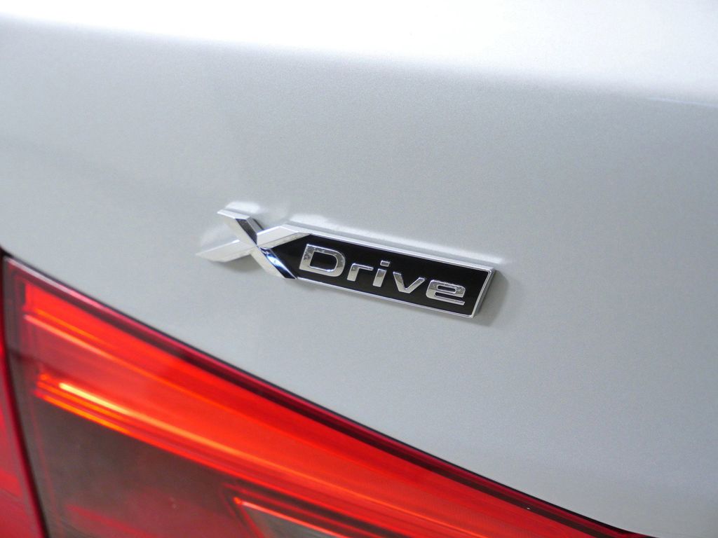 Thumbnail: 2017 BMW 5 Series - 24