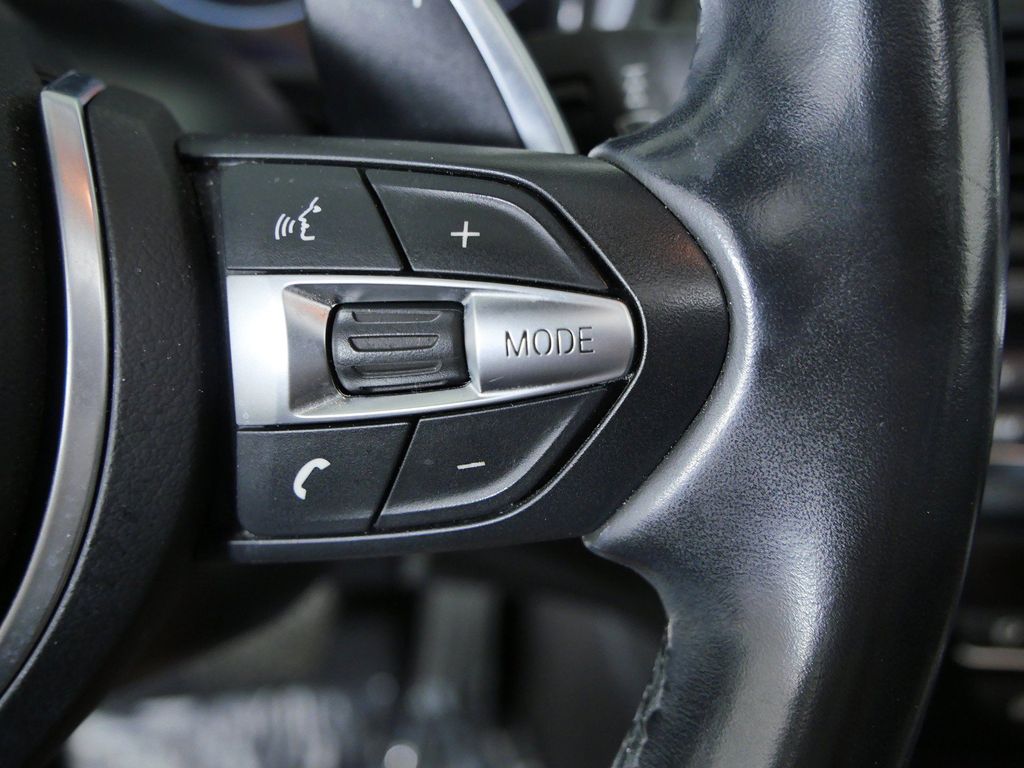Thumbnail: 2015 BMW 5 Series - 44