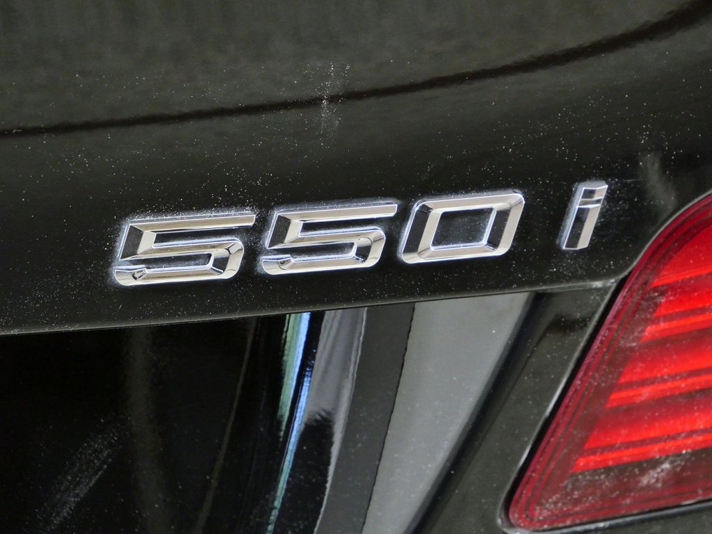 Thumbnail: 2015 BMW 5 Series - 23