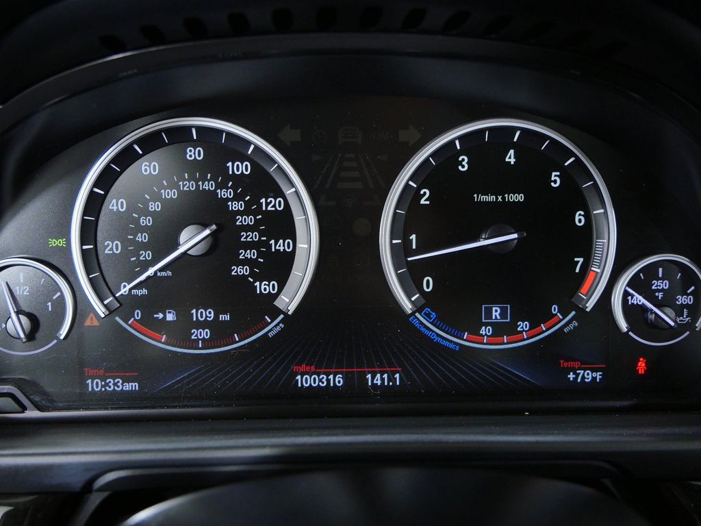 Thumbnail: 2015 BMW 5 Series - 52