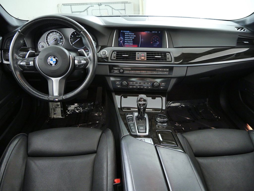 Thumbnail: 2015 BMW 5 Series - 2
