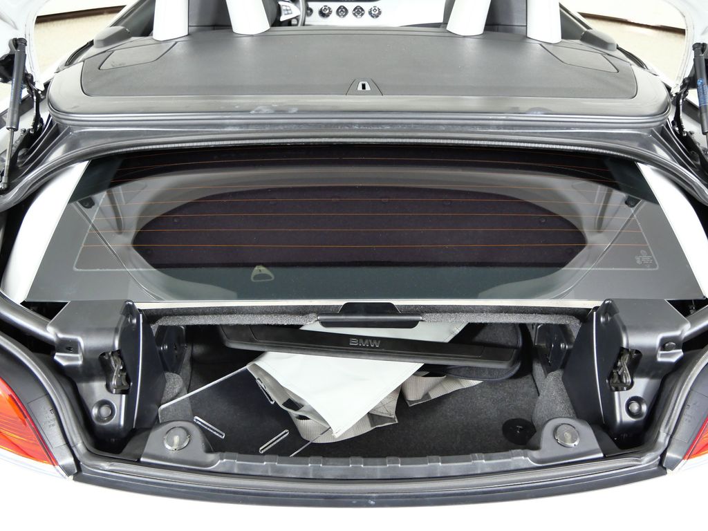 Thumbnail: 2009 BMW Z4 - 29