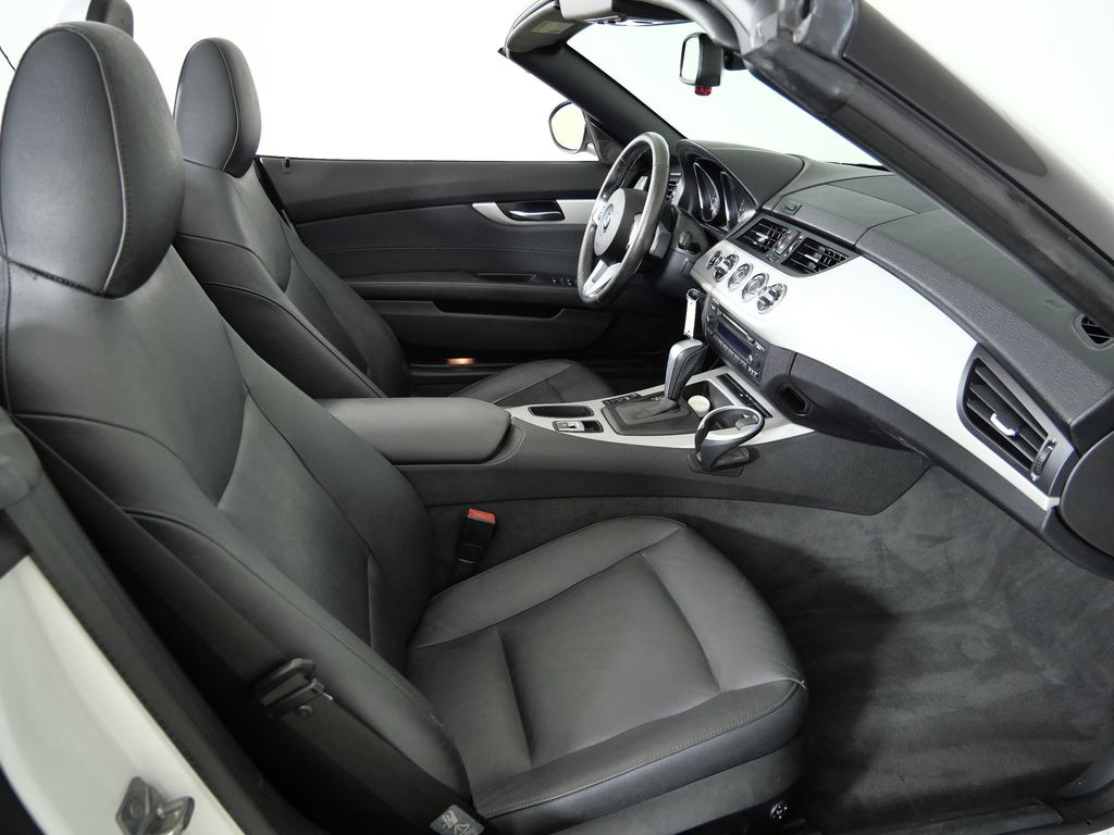 Thumbnail: 2009 BMW Z4 - 7