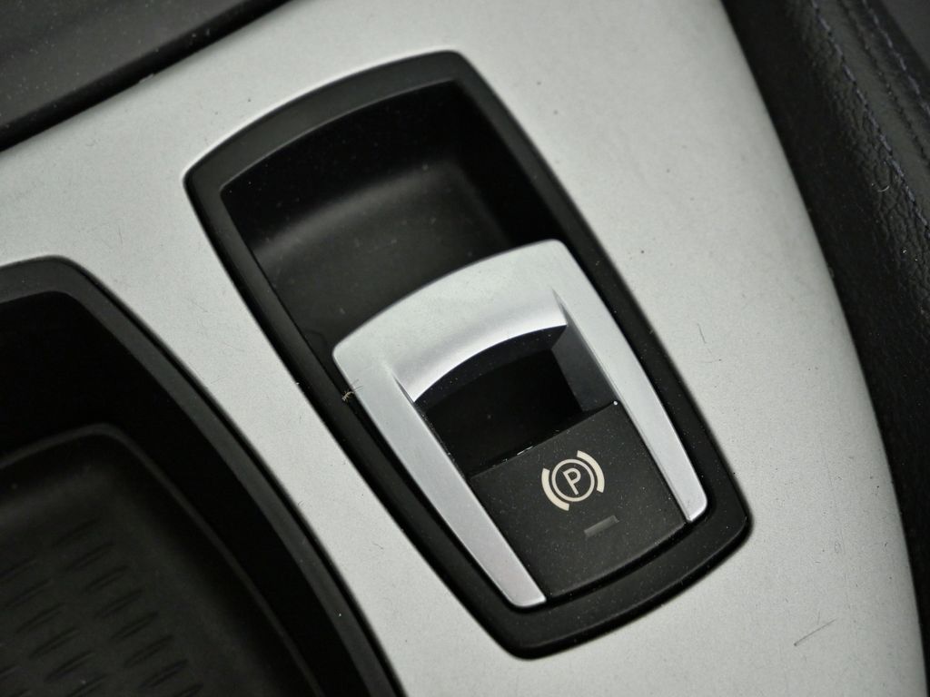 Thumbnail: 2009 BMW Z4 - 41