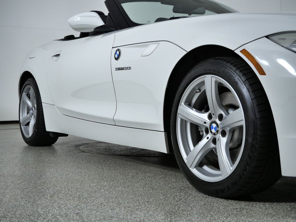 Thumbnail: 2009 BMW Z4 - 6