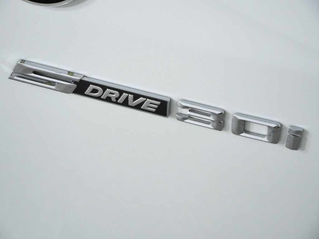 Thumbnail: 2009 BMW Z4 - 21