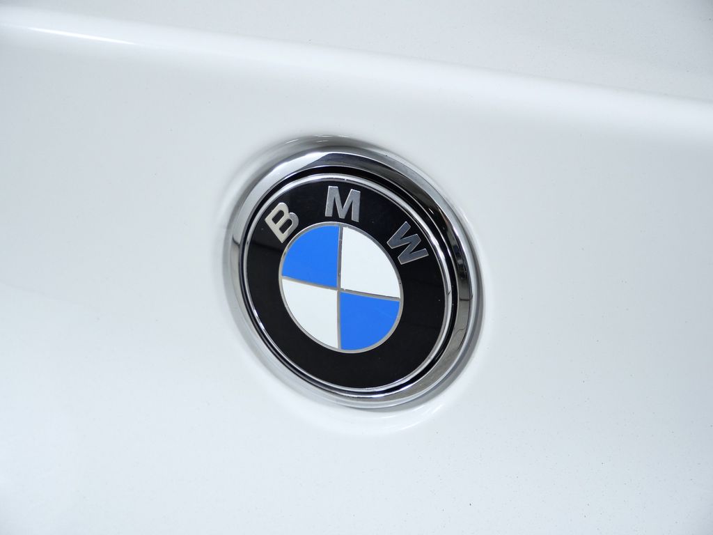 Thumbnail: 2009 BMW Z4 - 19