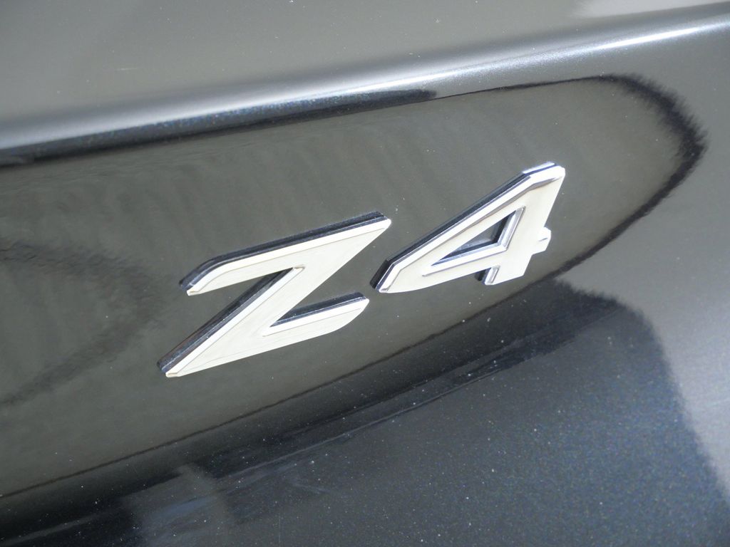 Thumbnail: 2015 BMW Z4 - 24