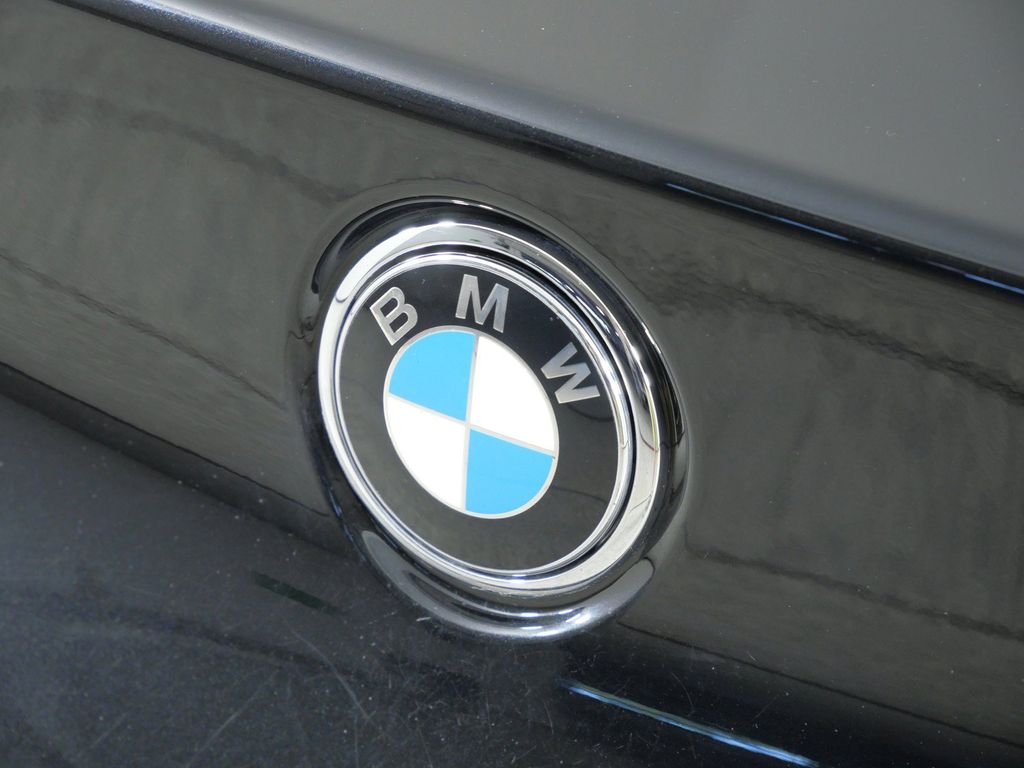 Thumbnail: 2015 BMW Z4 - 23
