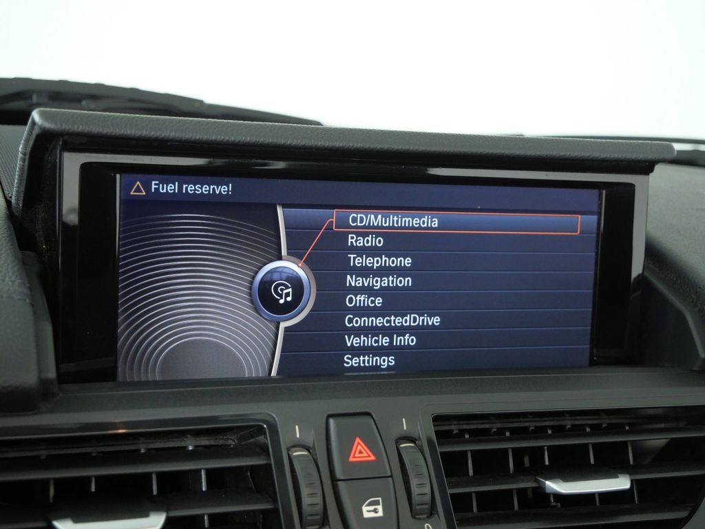 Thumbnail: 2015 BMW Z4 - 12