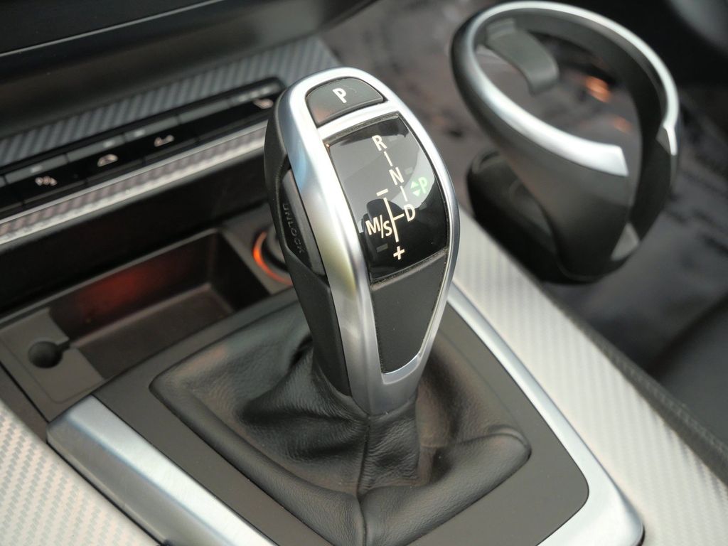 Thumbnail: 2015 BMW Z4 - 13