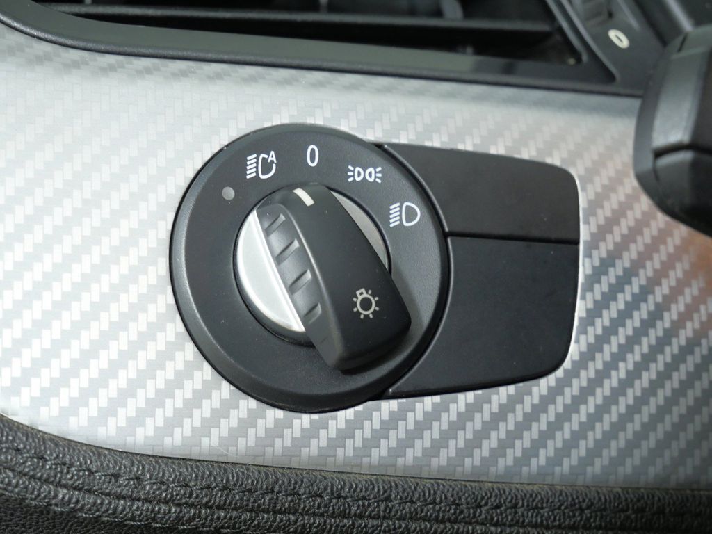 Thumbnail: 2015 BMW Z4 - 38