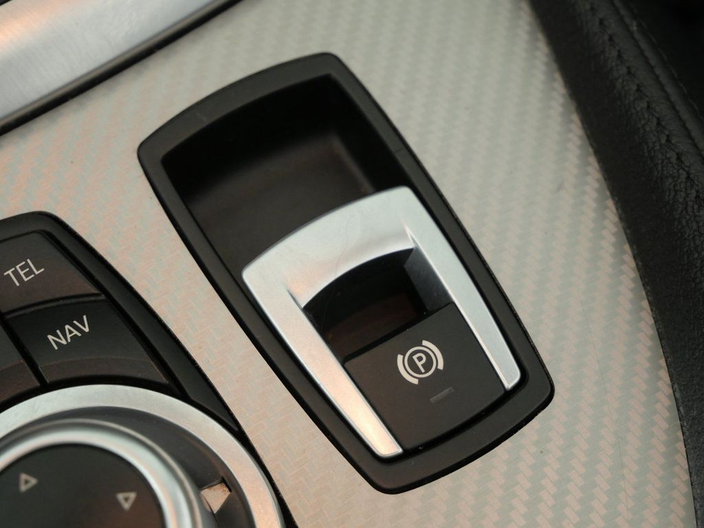 Thumbnail: 2015 BMW Z4 - 47