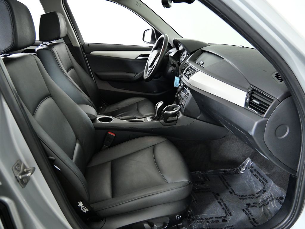 Thumbnail: 2013 BMW X1 - 9