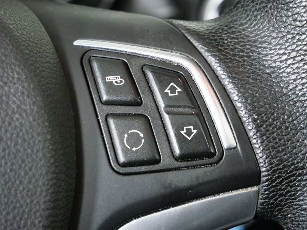 Thumbnail: 2013 BMW X1 - 44