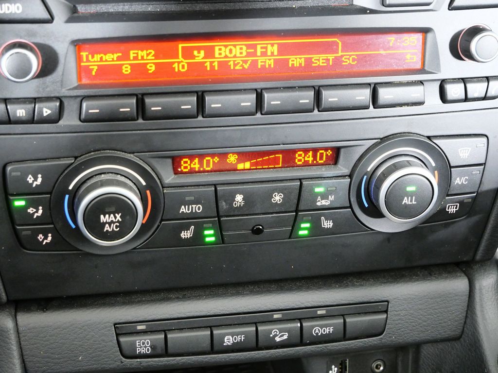 Thumbnail: 2013 BMW X1 - 45