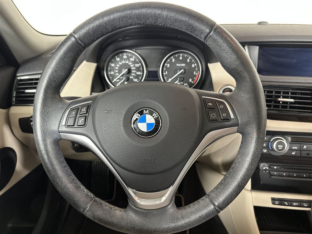 Thumbnail: 2013 BMW X1 - 2