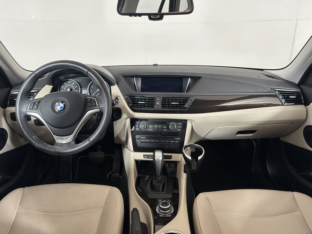 Thumbnail: 2013 BMW X1 - 6