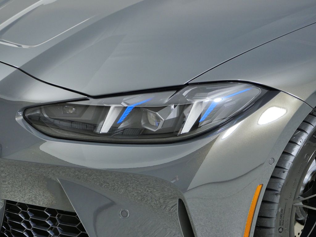 Thumbnail: 2025 BMW M3 - 17