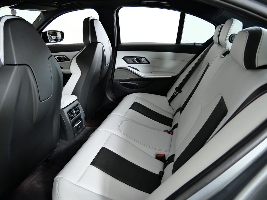 Thumbnail: 2022 BMW M3 - 34