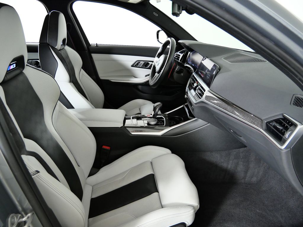 Thumbnail: 2022 BMW M3 - 9