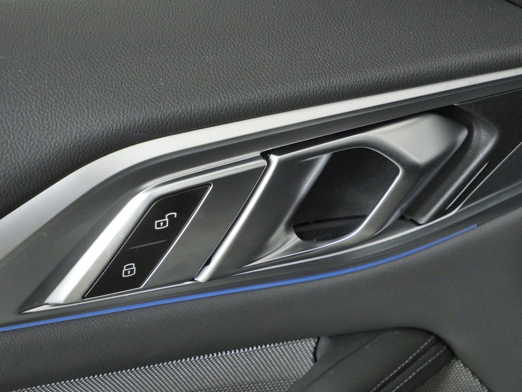 Thumbnail: 2024 BMW M4 - 35