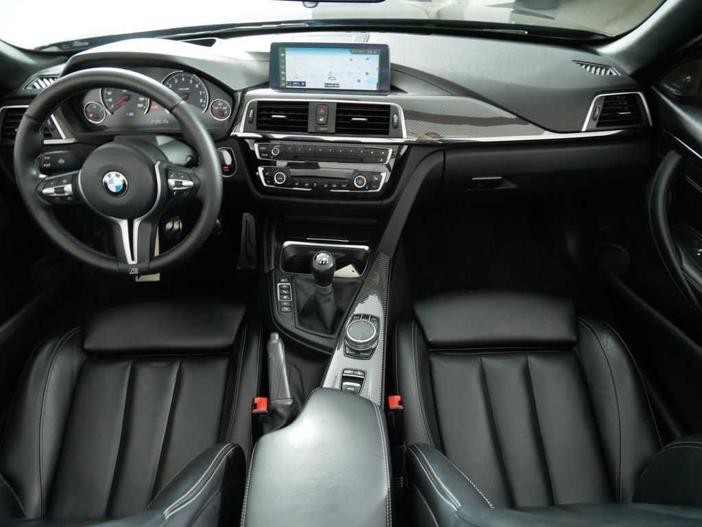 2018 BMW M4 Base 2