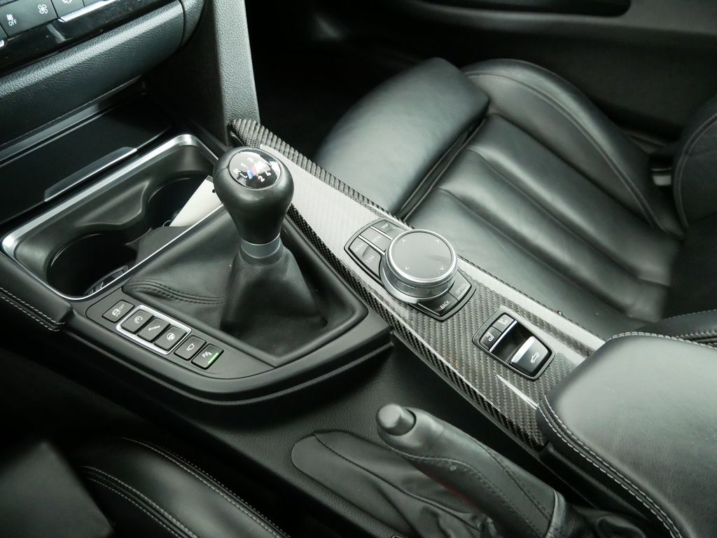 2018 BMW M4 Base 13