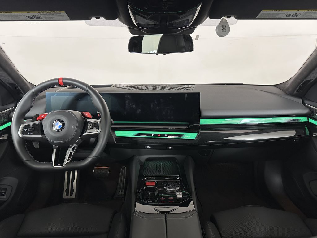 Thumbnail: 2025 BMW M5 - 5