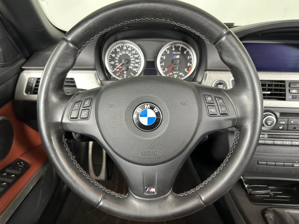 Thumbnail: 2011 BMW M3 - 2