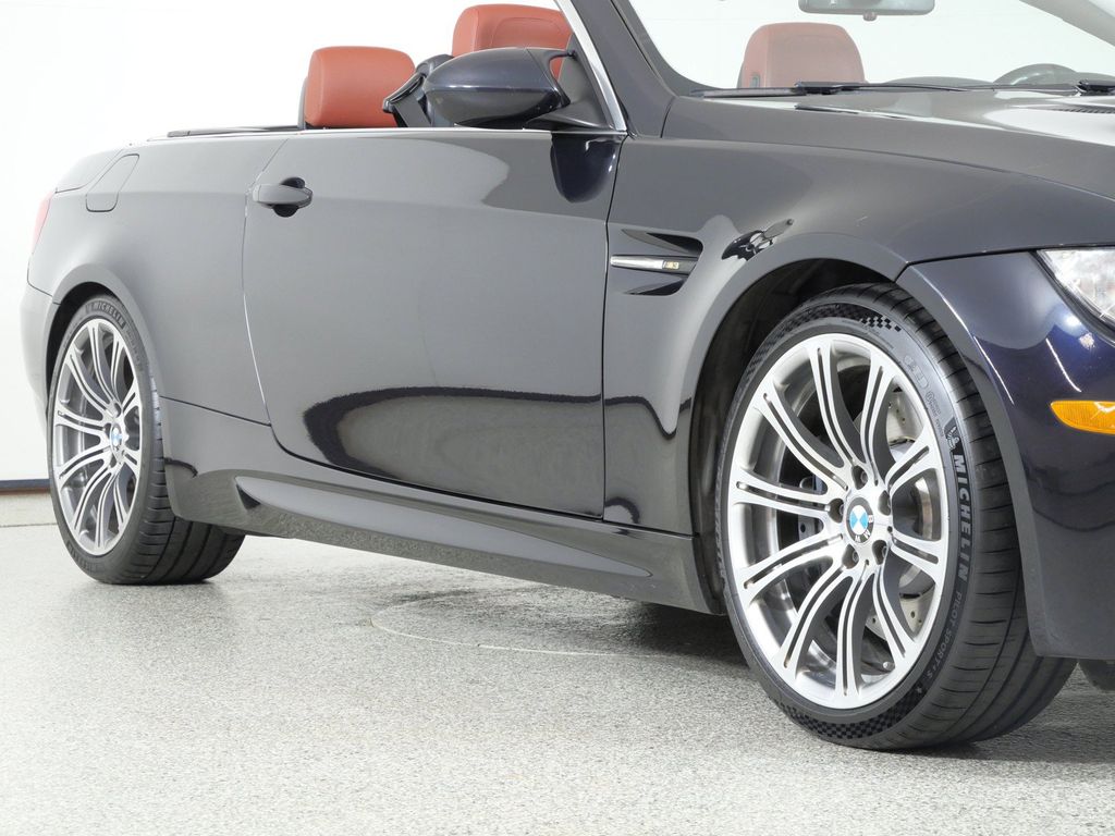 Thumbnail: 2011 BMW M3 - 7