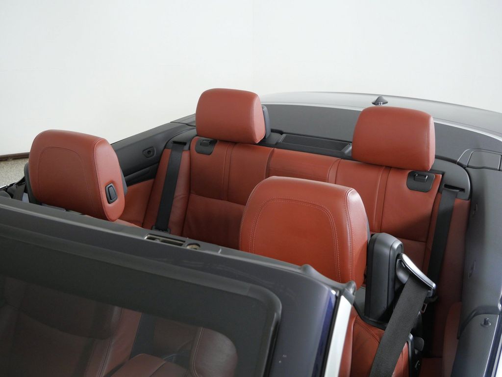 Thumbnail: 2011 BMW M3 - 26