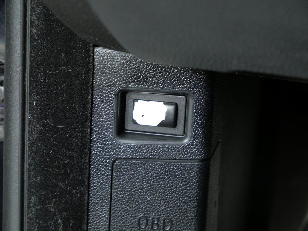 Thumbnail: 2011 BMW M3 - 41