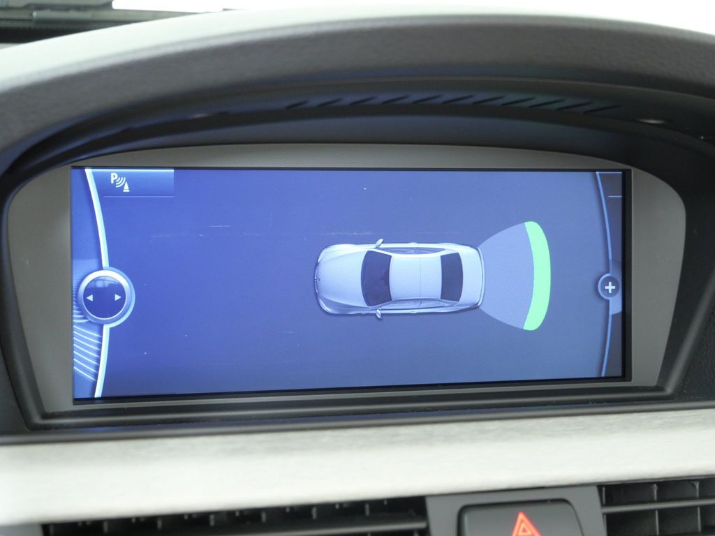 Thumbnail: 2011 BMW M3 - 52