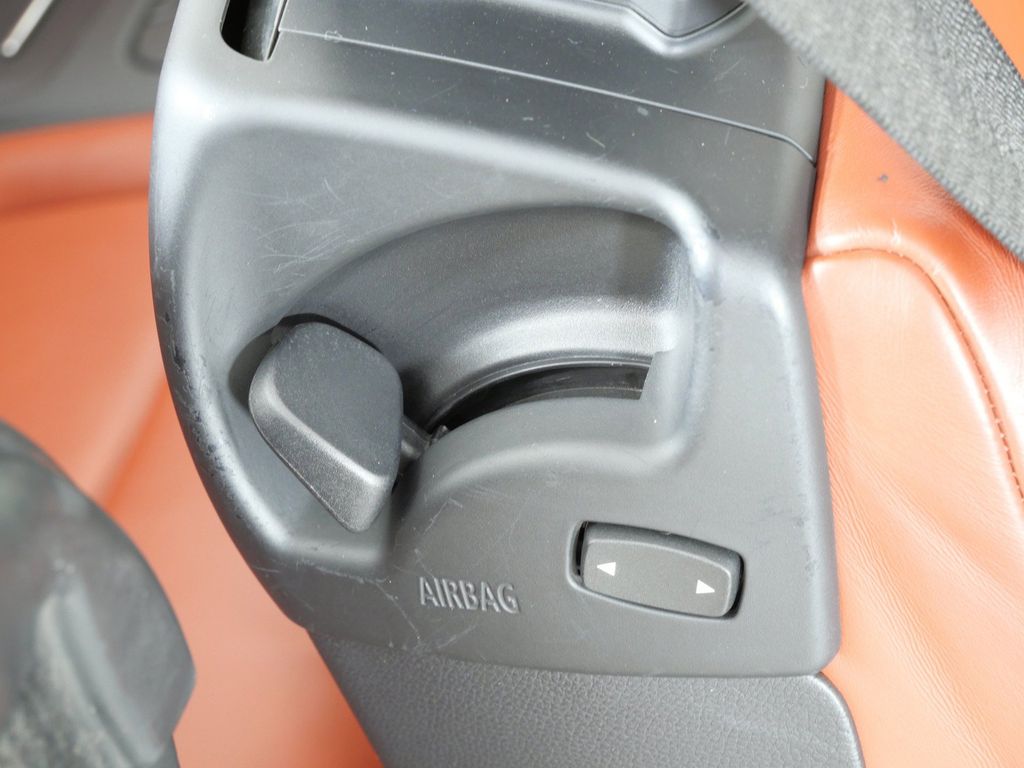 Thumbnail: 2011 BMW M3 - 32