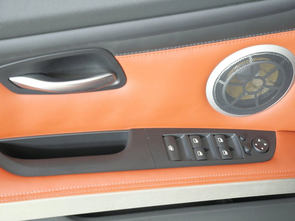 Thumbnail: 2011 BMW M3 - 37