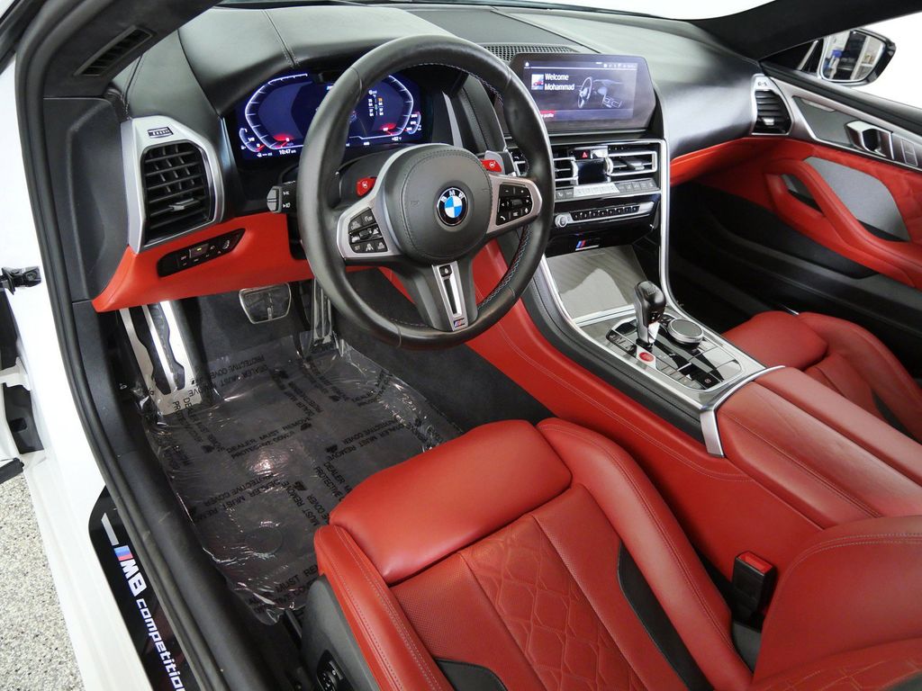 Thumbnail: 2021 BMW M8 - 8