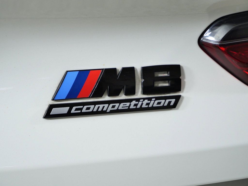 Thumbnail: 2021 BMW M8 - 24