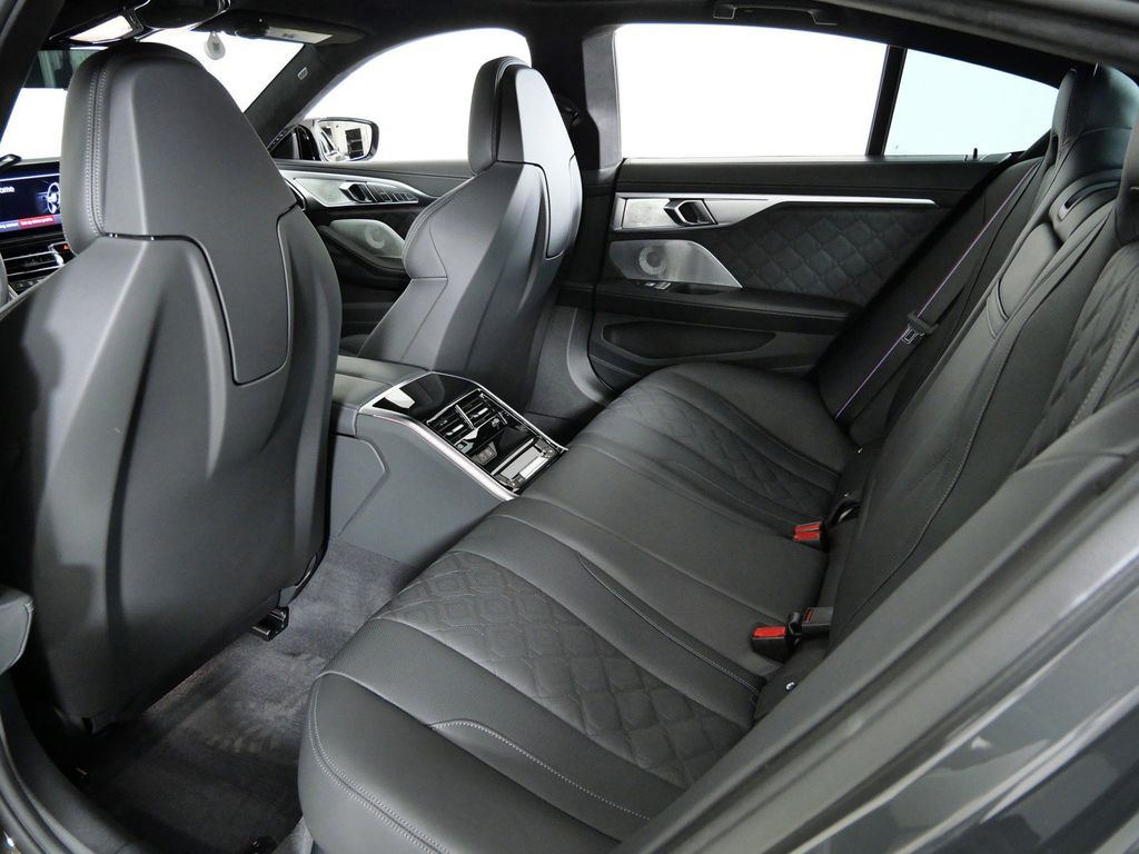 Thumbnail: 2025 BMW M8 - 32