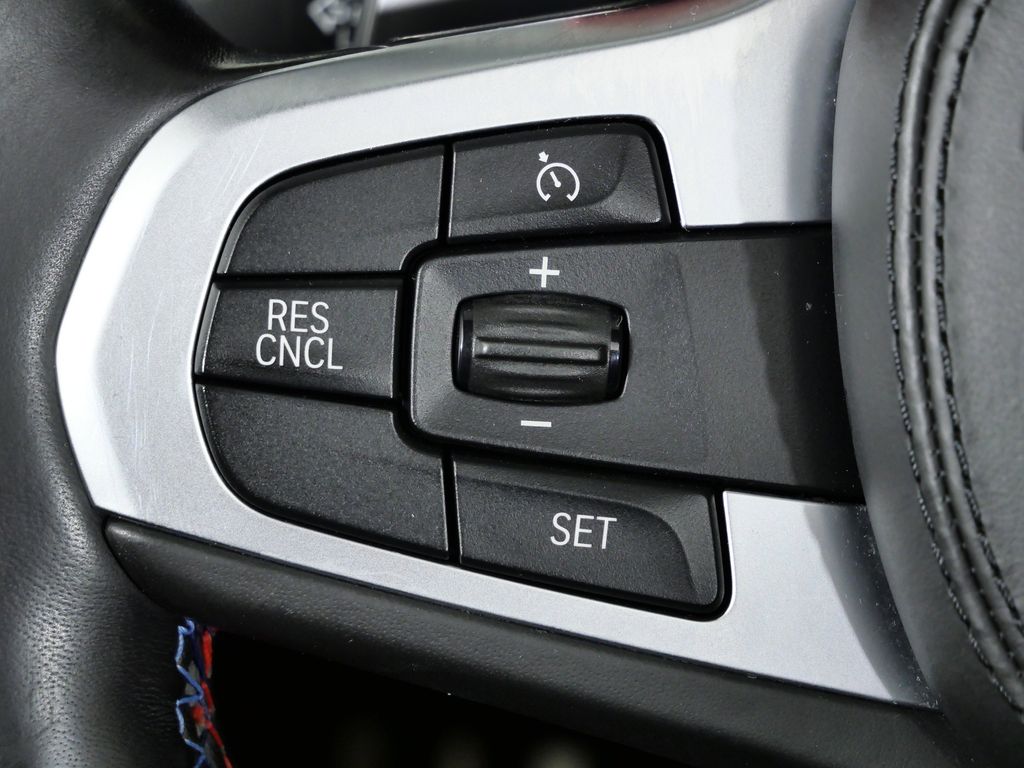 Thumbnail: 2019 BMW M5 - 43