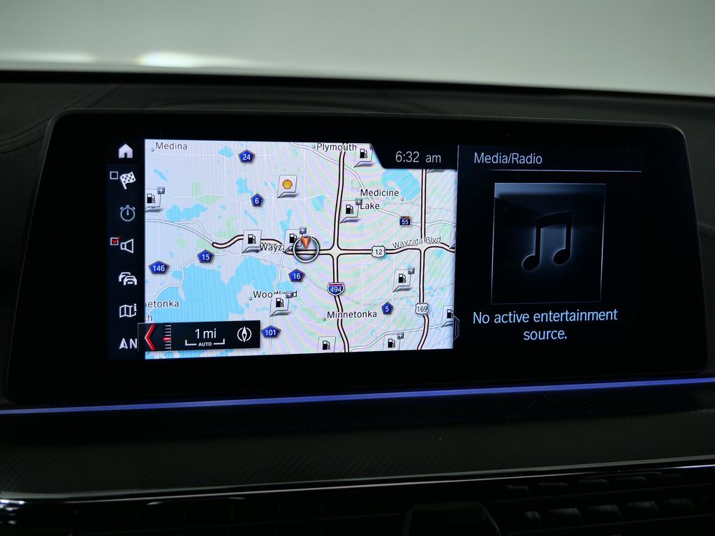 Thumbnail: 2019 BMW M5 - 46