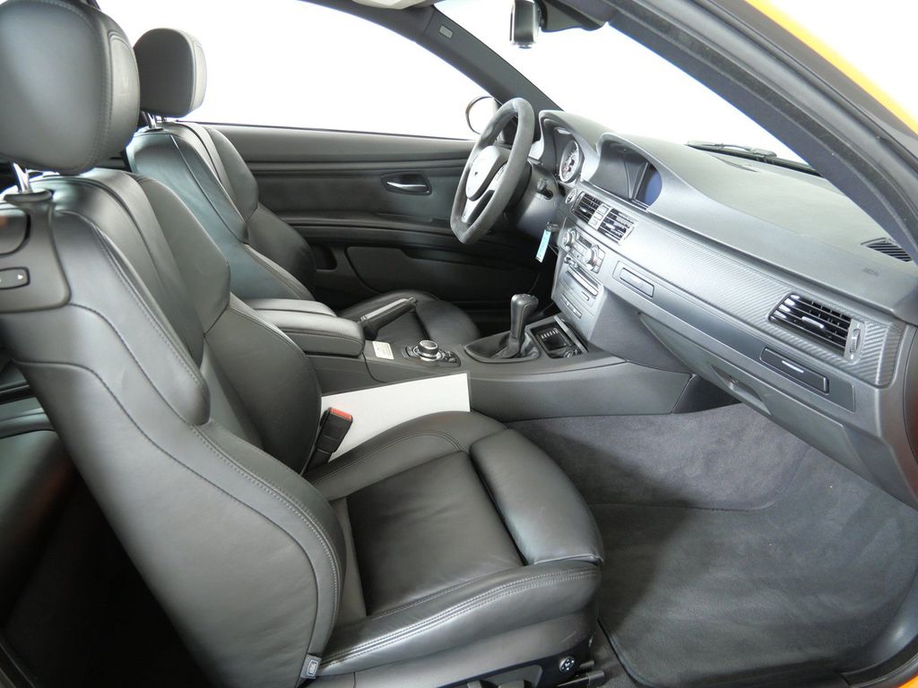 Thumbnail: 2013 BMW M3 - 10