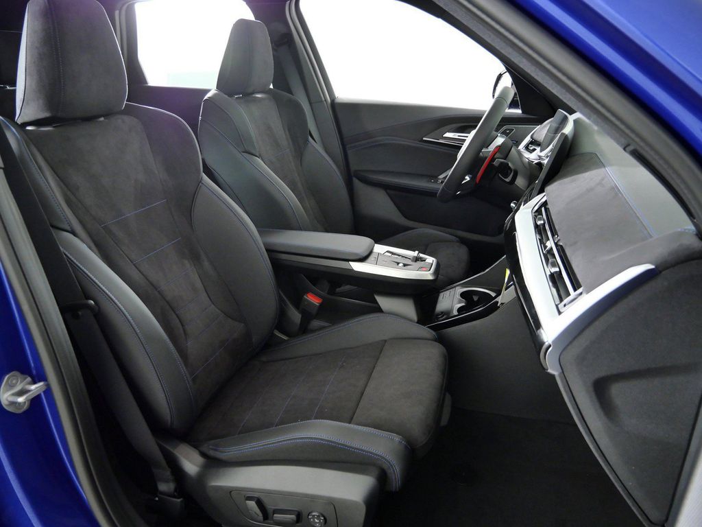 Thumbnail: 2026 BMW X1 - 9